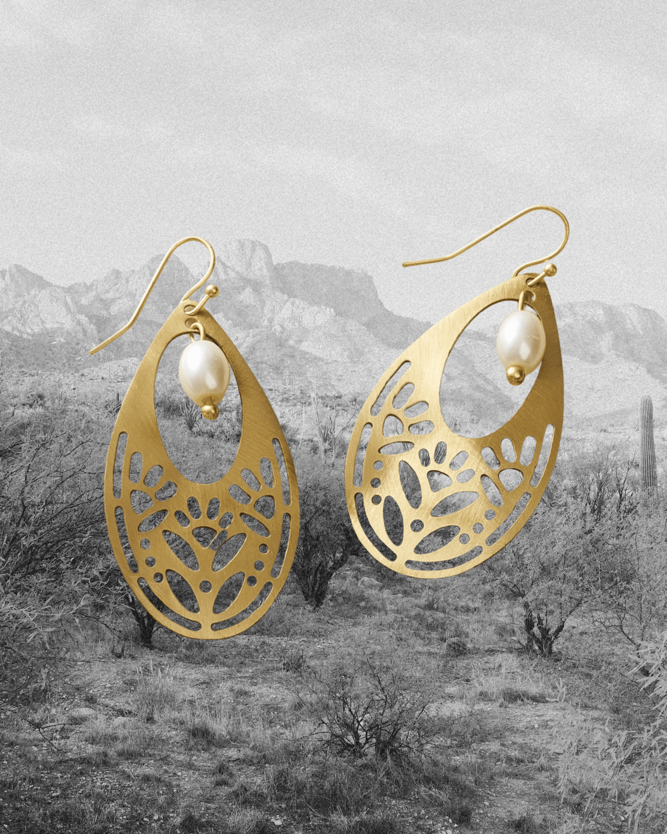 Teardrop Pearl Earrings - Intrigue Ink Visit Bozeman, Unique Shopping Boutique in Montana, Work from Home Clothes for Women