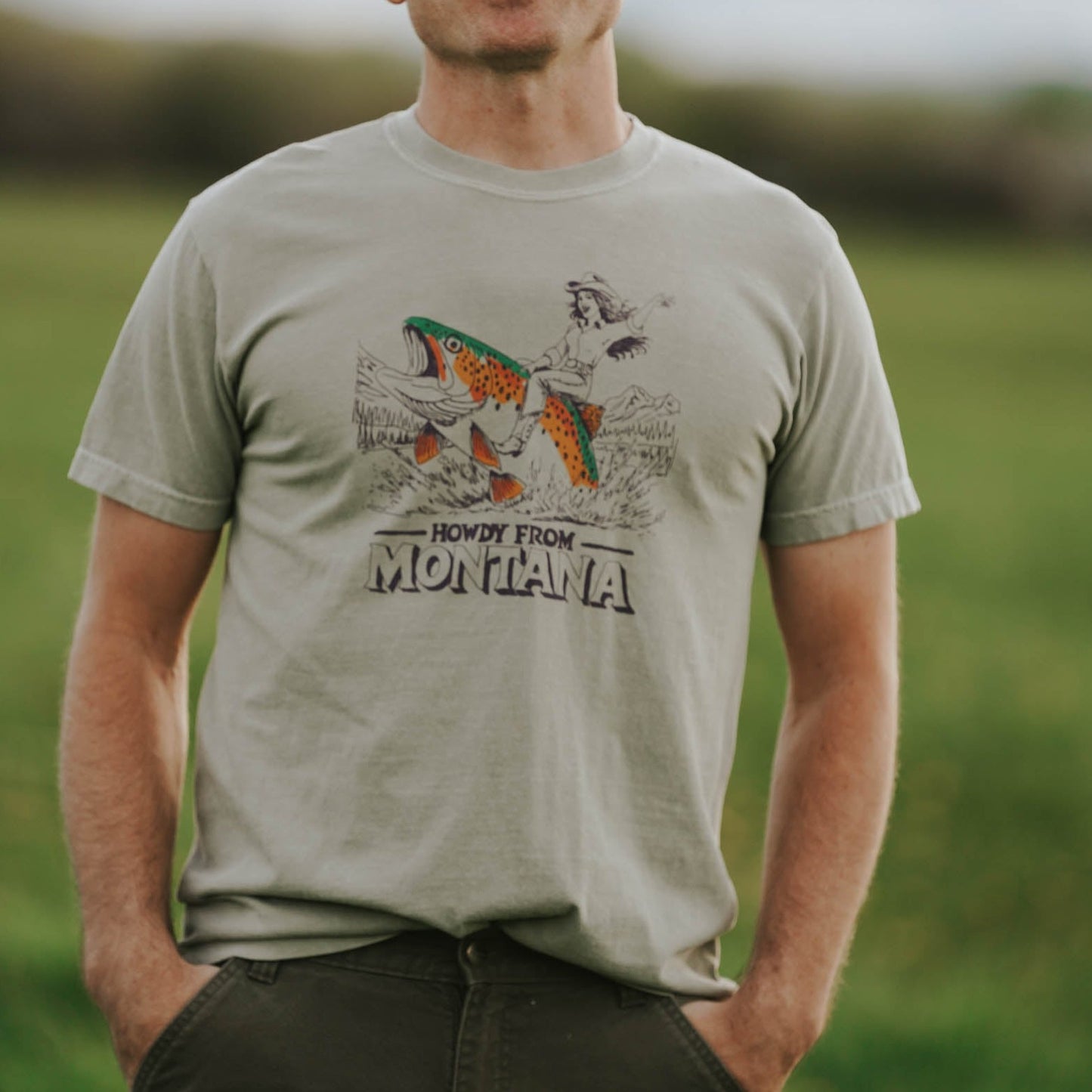 "Howdy From Montana" Tee in Sandstone - Intrigue Ink Visit Bozeman, Unique Shopping Boutique in Montana, Work from Home Clothes for Women