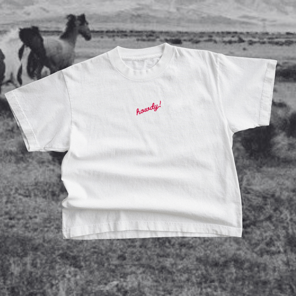 "Howdy!" Tee in Ivory - Intrigue Ink Visit Bozeman, Unique Shopping Boutique in Montana, Work from Home Clothes for Women