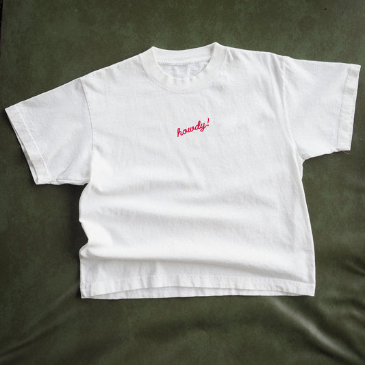 "Howdy!" Tee in Ivory - Intrigue Ink Visit Bozeman, Unique Shopping Boutique in Montana, Work from Home Clothes for Women