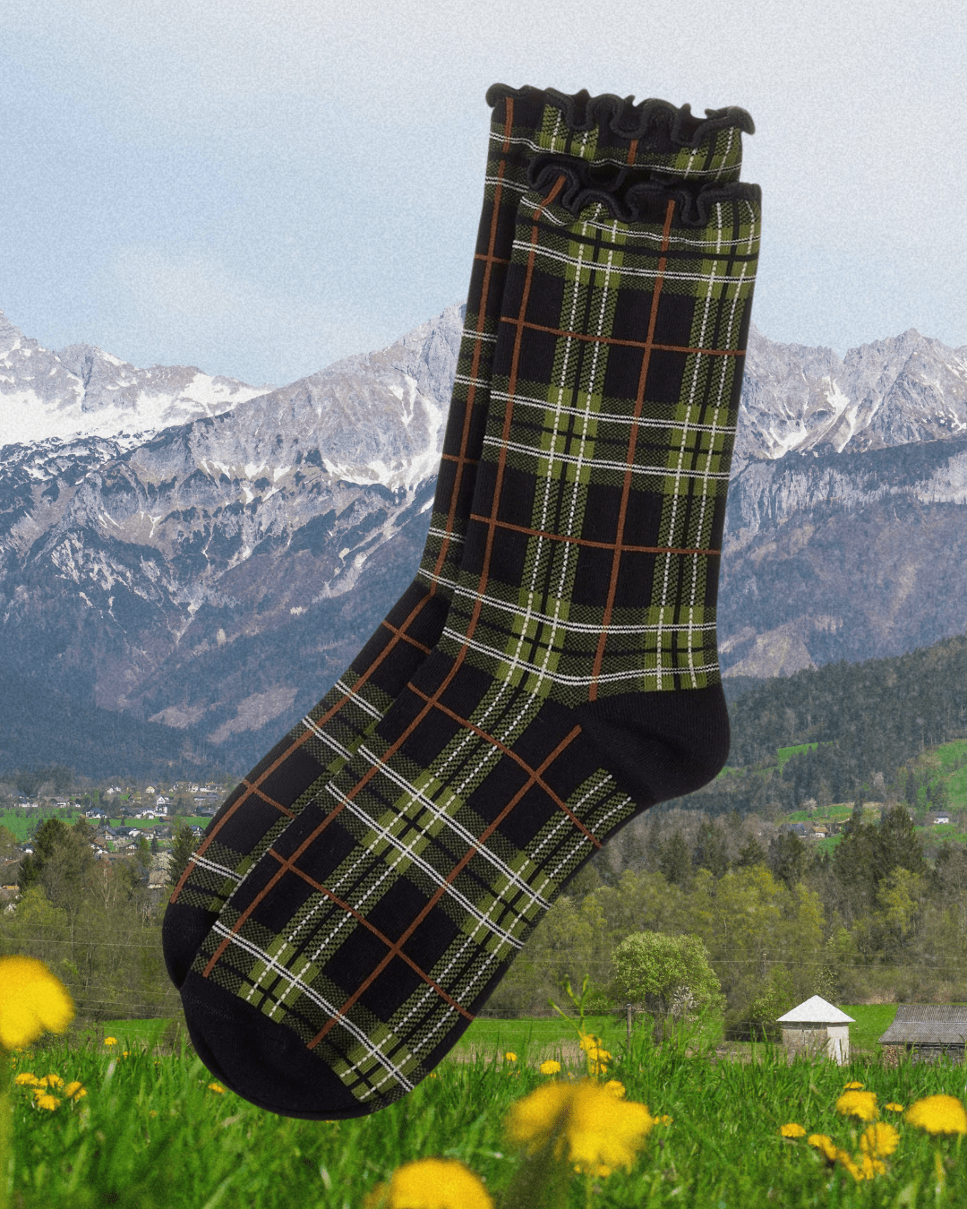 Classic Plaid Lettuce Edge Crew - Navy - Intrigue Ink Visit Bozeman, Unique Shopping Boutique in Montana, Work from Home Clothes for Women